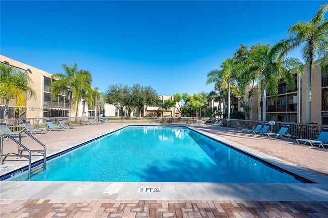 Foto del edificio - 8415 SW 107th Ave