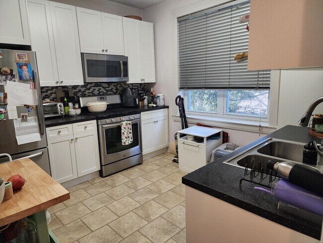 Foto del edificio - 7411 JFK Blvd E