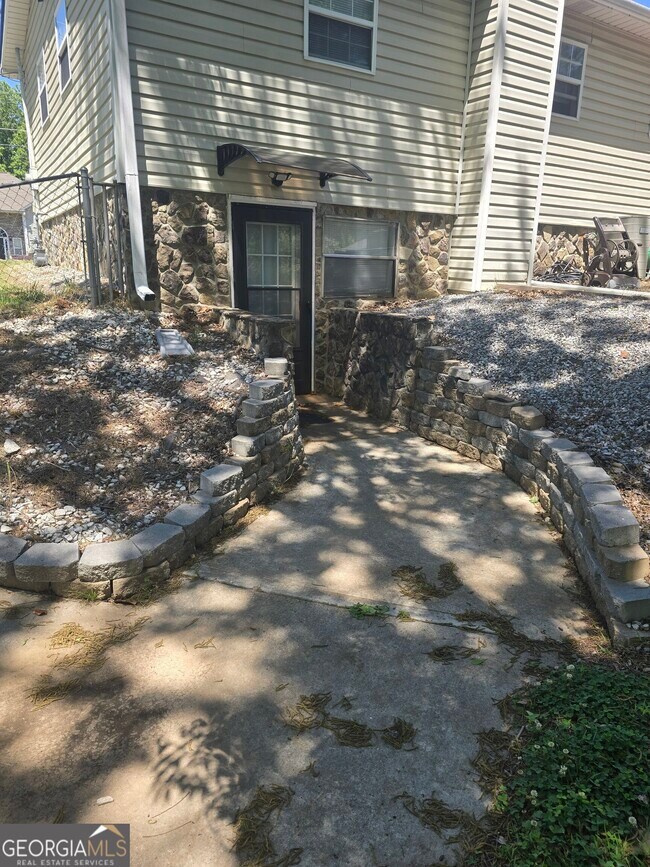 Foto del edificio - 110 Powder Springs St