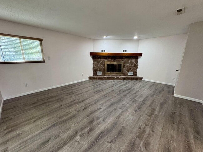 Photo - 3031 S Flamingo Way- House