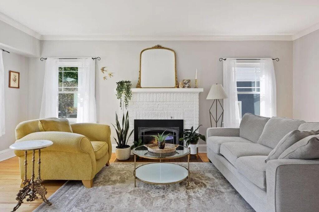 Primary Photo - 5000 Zenith Ave S