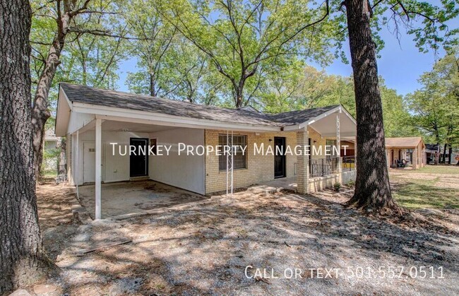 Building Photo - 9012 Tanya Dr