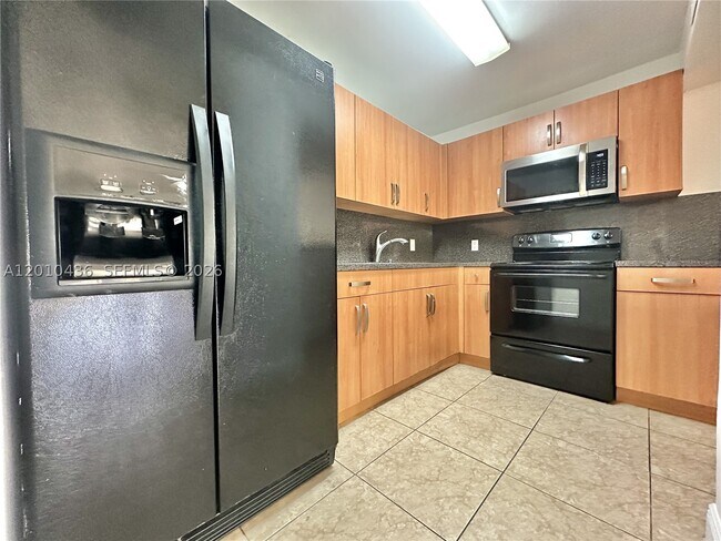 Building Photo - 15300 SW 106th Terrace