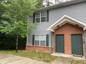 Building Photo - 2403 Hartsfield Rd
