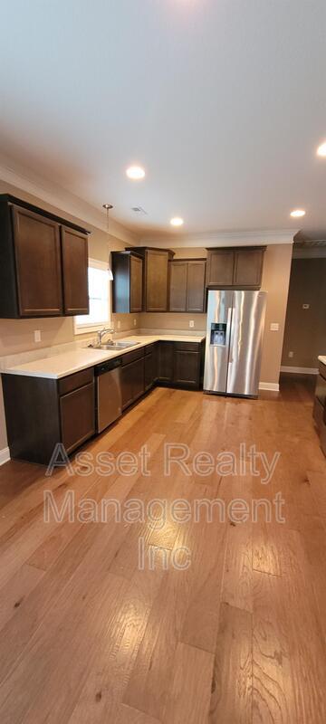 Foto del edificio - 103 W Rarity Ridge Pkwy