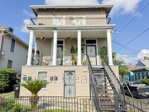 Building Photo - 1621 Crete St