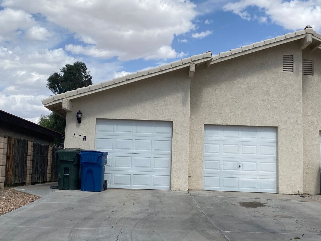 Primary Photo - DONT MISS OUT ON THIS GREAT MOVE IN SPECIA...