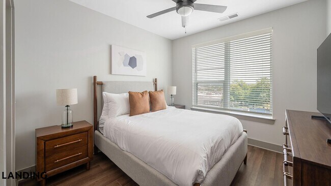 Foto del edificio - 1310 Hillside Ave