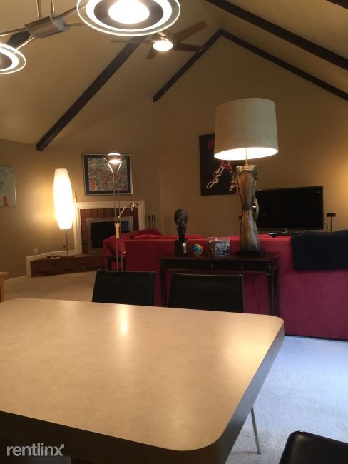 Foto del edificio - 10311 N Adams Ct