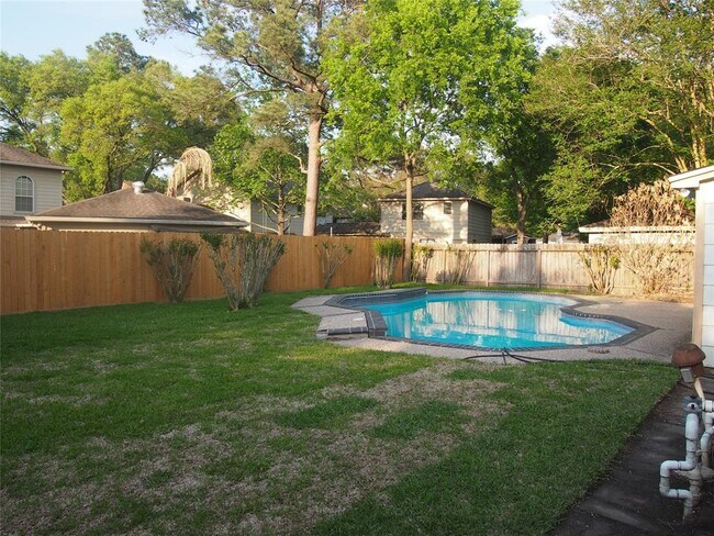 Building Photo - 7522 Fernbrook Ln