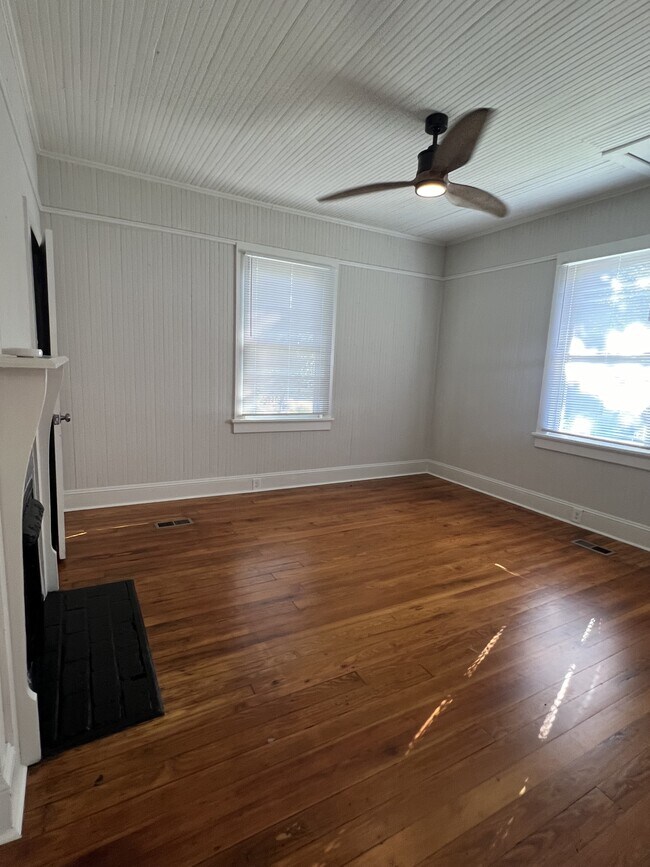 Foto del edificio - 726 Maywood St