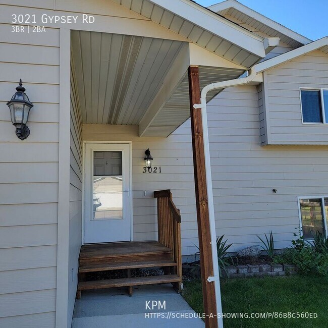 Building Photo - 3021 Gypsey Rd