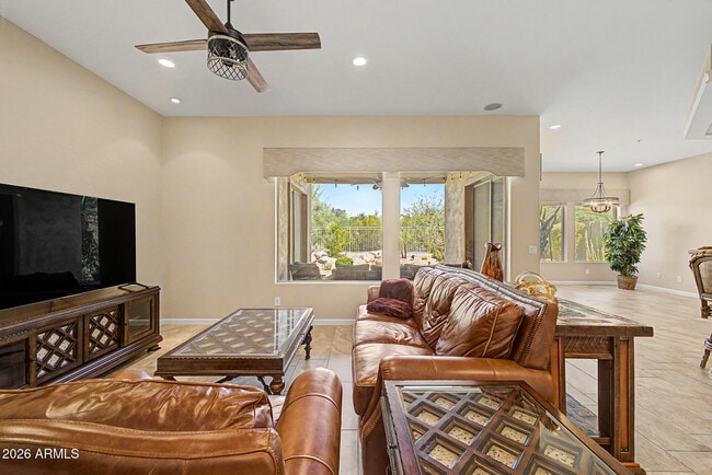 Building Photo - 10588 E Autumn Sage Dr