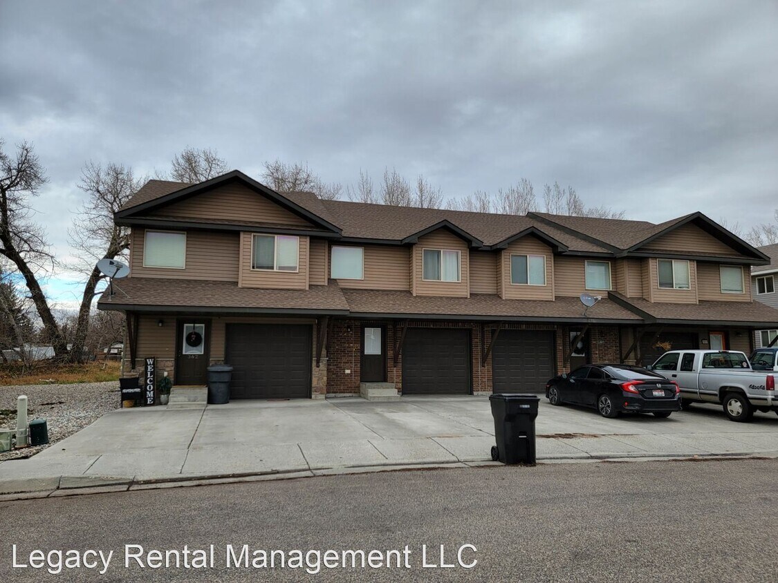 Primary Photo - 3 br, 2.5 bath House - 360 W. Lemmon Lane
