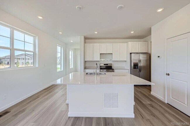 Building Photo - 8997 Egret Ln