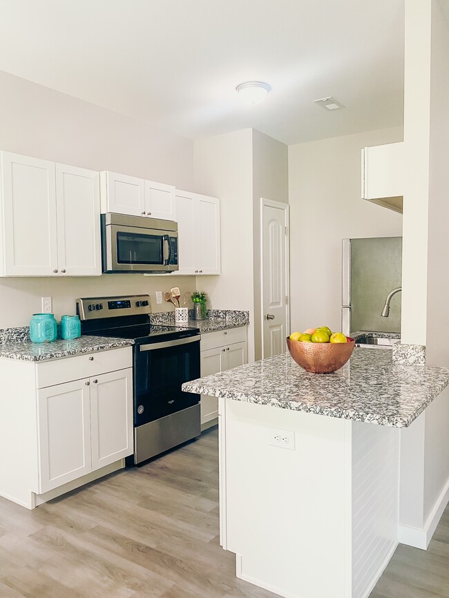 Building Photo - 172 Marbella Cir