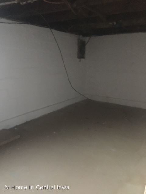 Building Photo - 2 br, 1 bath House - 421 S league Dr