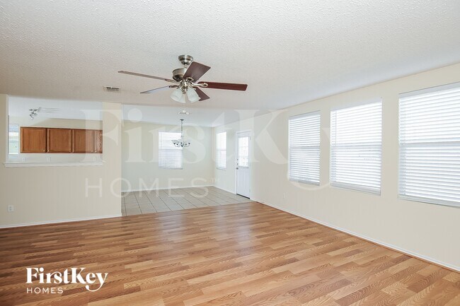 Building Photo - 4004 German Pointer Way