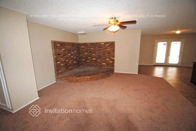 Building Photo - 9214 W Cortez Ave