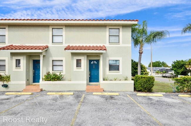 2 Br, 1.5 Bath House - 6506 Abaco Drive #104 - House Rental In Apollo 