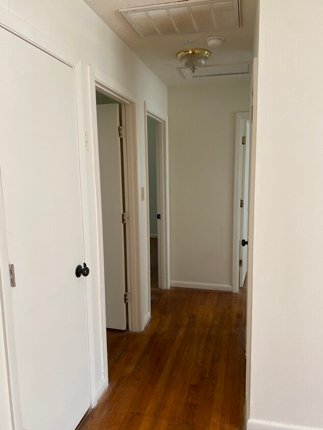 Foto principal - 119 Drew Rd