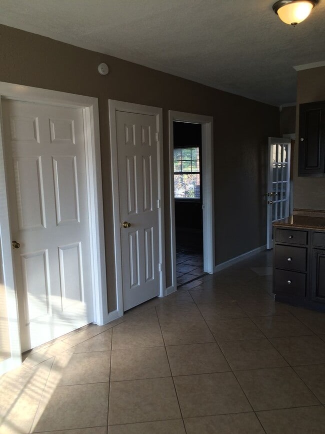 Foto del edificio - 203 Gorman