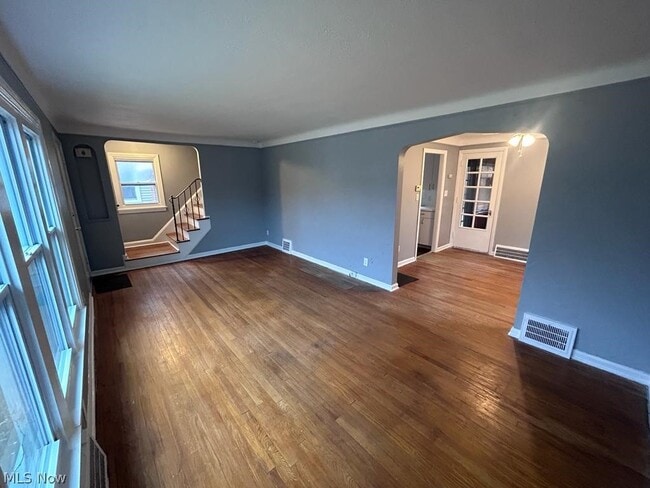 Foto del edificio - 4843 Westbourne Rd