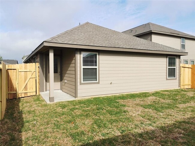 Building Photo - 5818 Dry Brush Pl