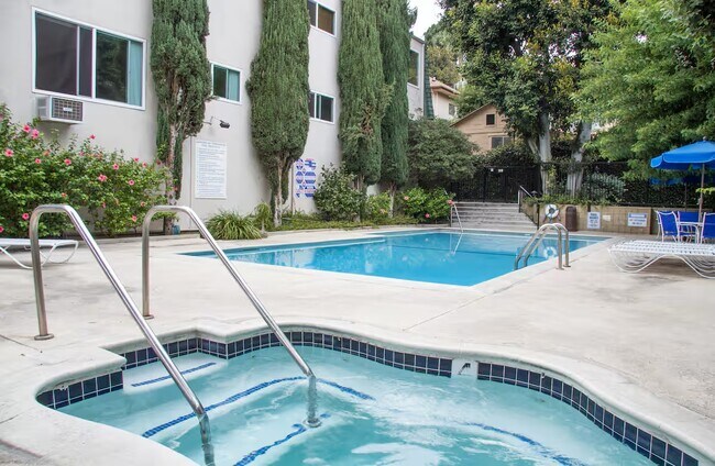 Foto del edificio - 968 Larrabee St