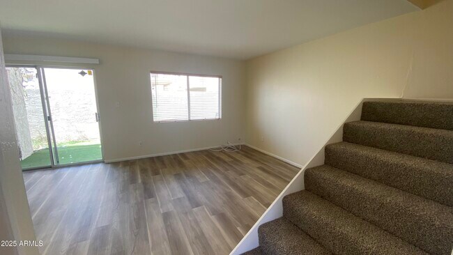 Foto del edificio - 8510 N Central Ave