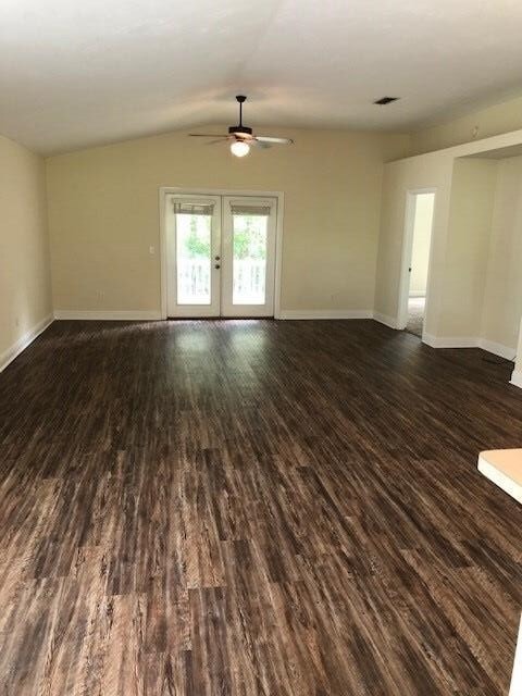 Foto del edificio - 3975 Forsythe Park Ct