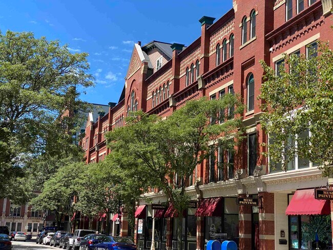Foto del edificio - 30 Hanover St
