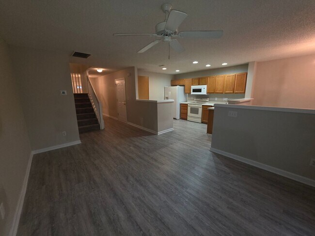 Building Photo - 9933 Birch Knoll Ct