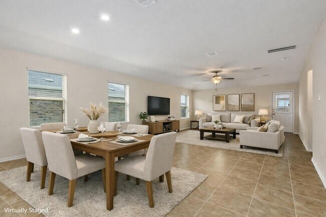 Foto del edificio - 837 Hillrose Dr