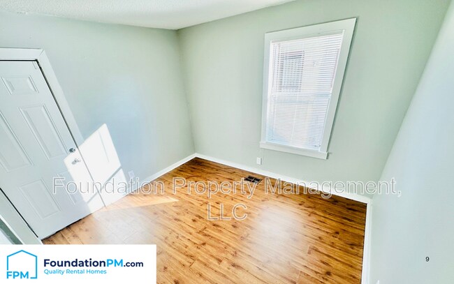 Foto del edificio - 3122 Johnson Ave