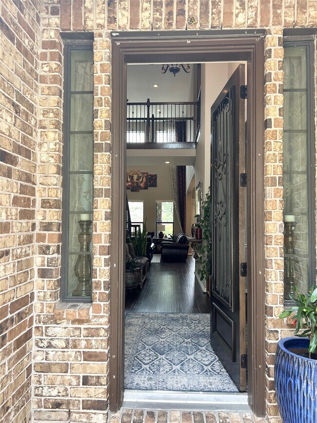 Foto del edificio - 26938 Drybank Creek Ln