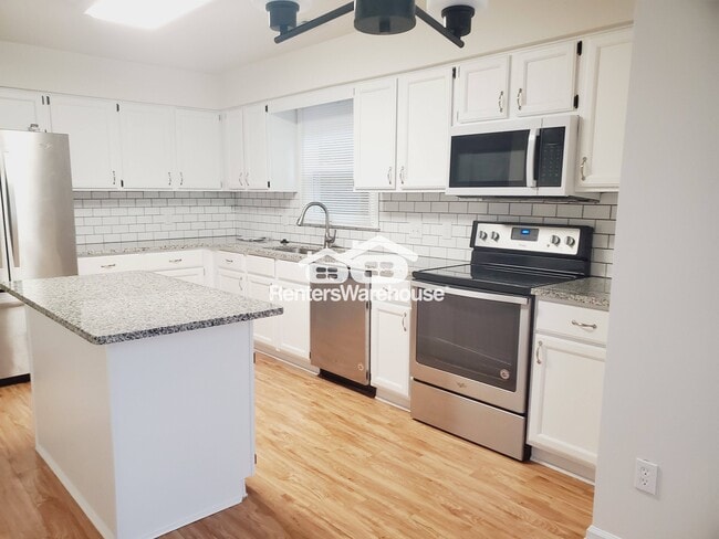 Foto del edificio - 141 Red Oak Ln