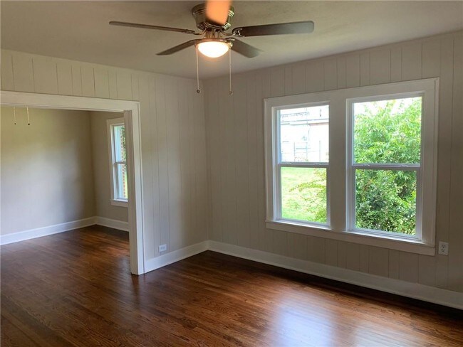 Building Photo - 333 Blandin St