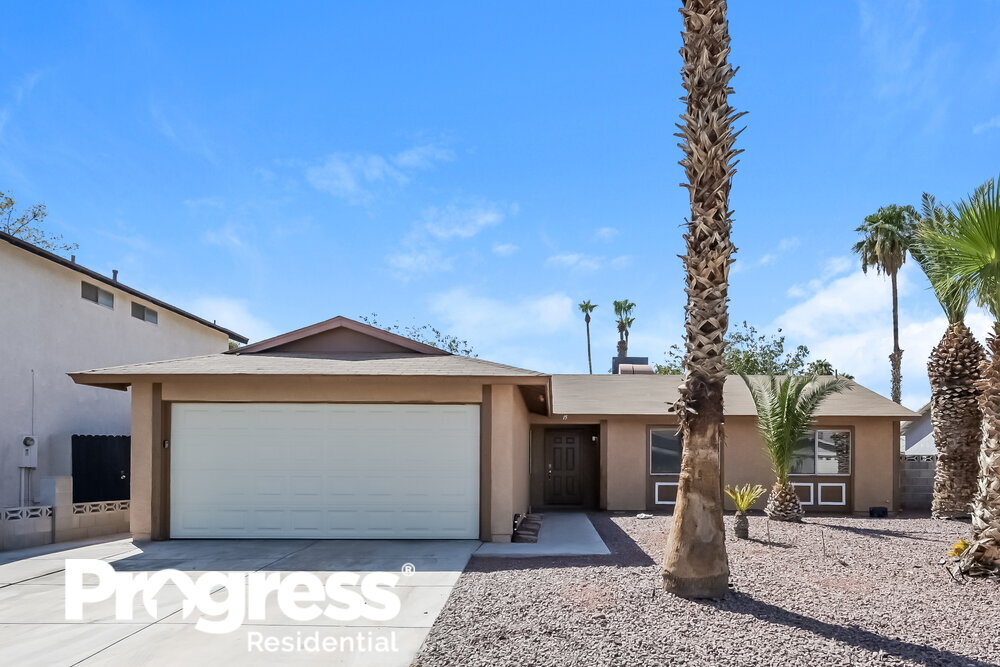 Primary Photo - 1555 Calabria Dr