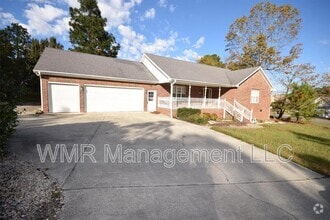 Building Photo - 771 Coachman Way