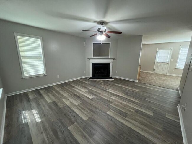 Foto del edificio - Cute home for rent