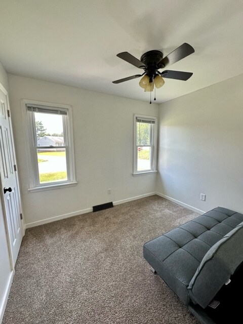 Building Photo - 7470 Olde Grove Glen