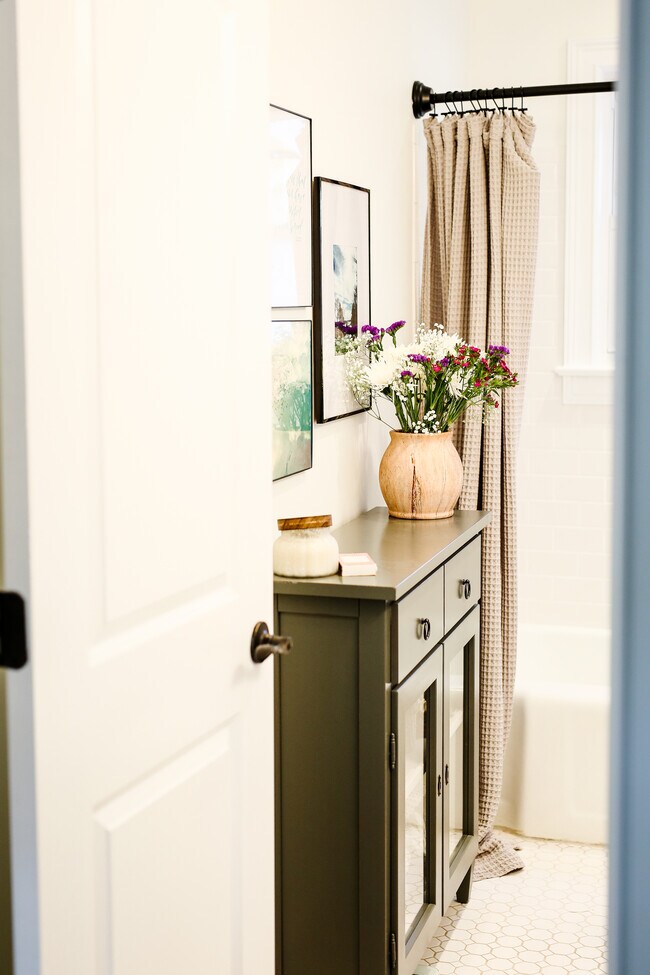 202 Rodney Ave, Greenville, SC 29617 House Rental in Greenville, SC