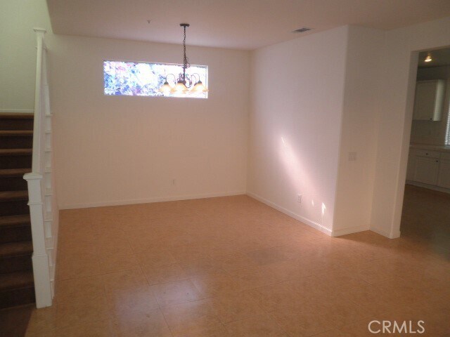 Foto del edificio - 1525 Cyrus Ln