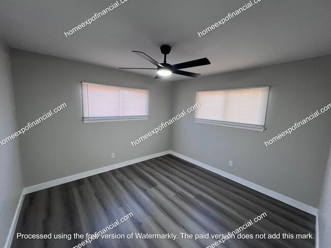 Building Photo - Nice Home For Rent - Duplex with private yard