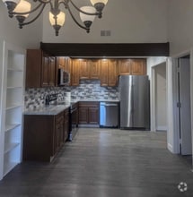 Building Photo - 5901 Moss Creek Cir