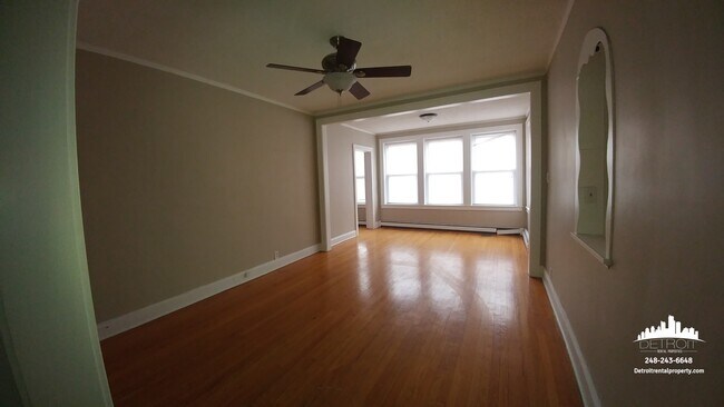 Building Photo - 504 Wildwood Ave