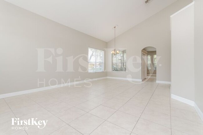 Foto del edificio - 4760 High Oak Ct