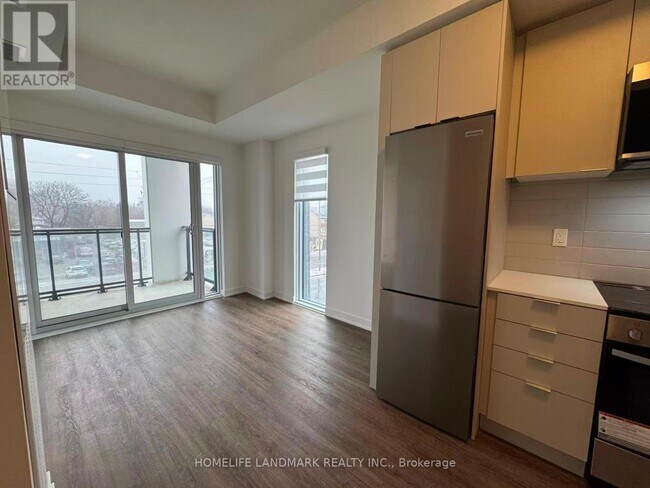 Photo du bâtiment - 4569 Kingston Rd