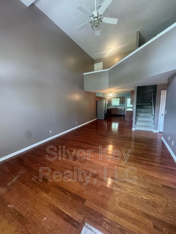 Building Photo - 136 S Matlock Ave
